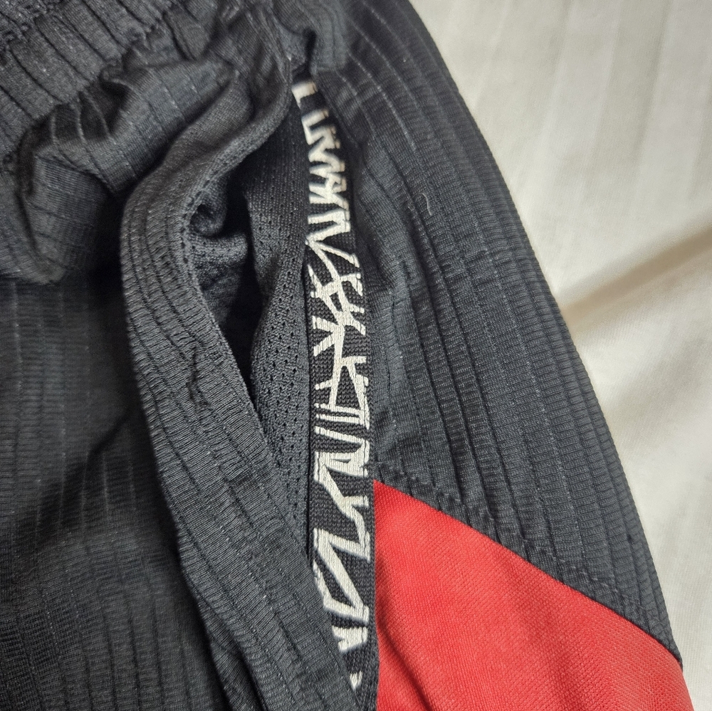 Nike Basketball Shorts With Pockets - Picture 2 of 4